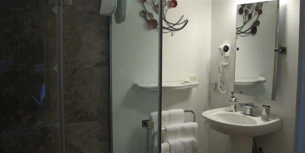 Driftwood Heights B&B ซัมเมอร์ไซด์ ภายนอก รูปภาพ