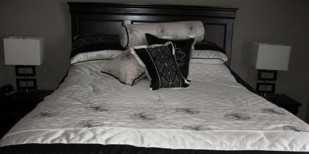 Driftwood Heights B&B ซัมเมอร์ไซด์ ภายนอก รูปภาพ